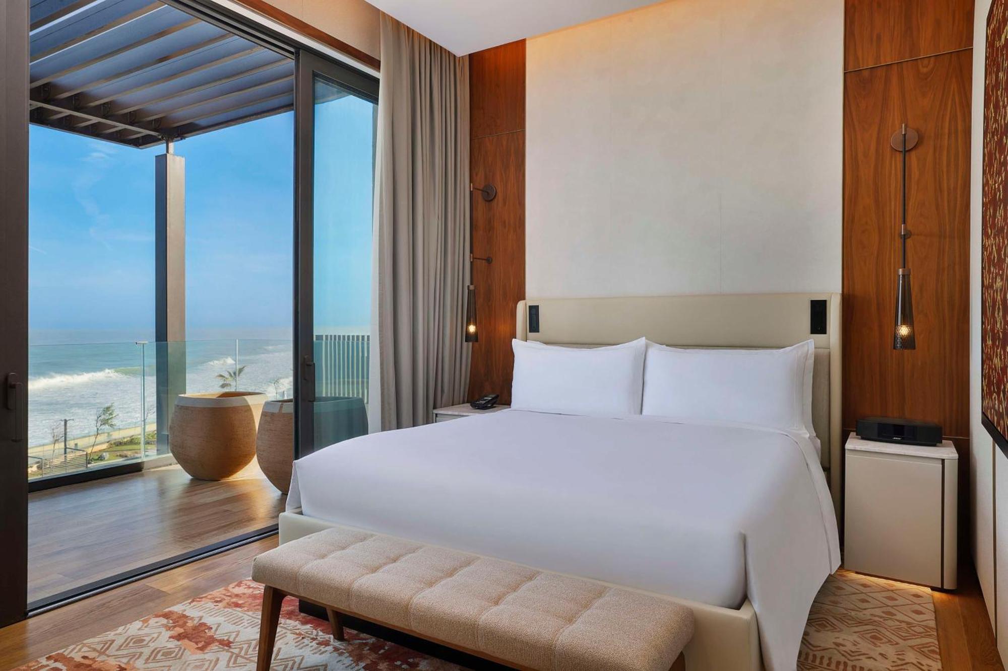 Conrad Arzana Hotel 5*